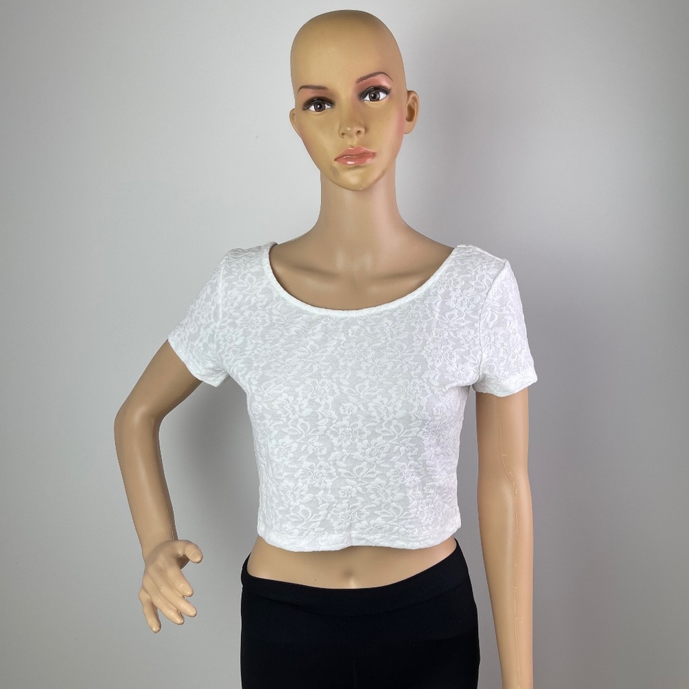 H&M White Lace Crop Top Size M